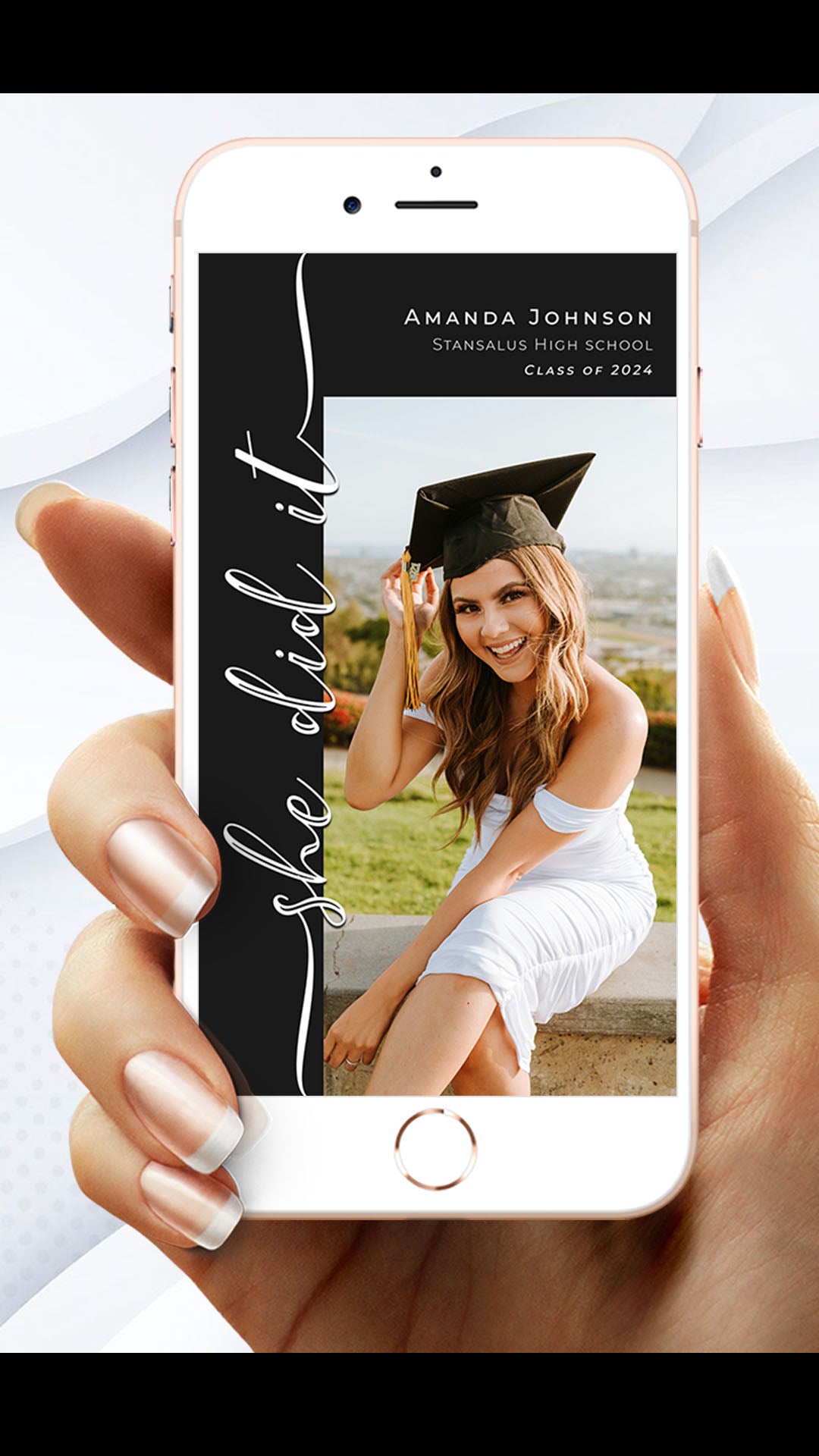 She Did It Graduation Invitation